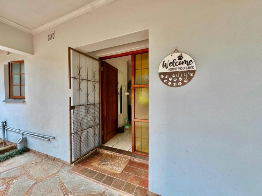 3 Bedroom Property for Sale in Waterfall KwaZulu-Natal