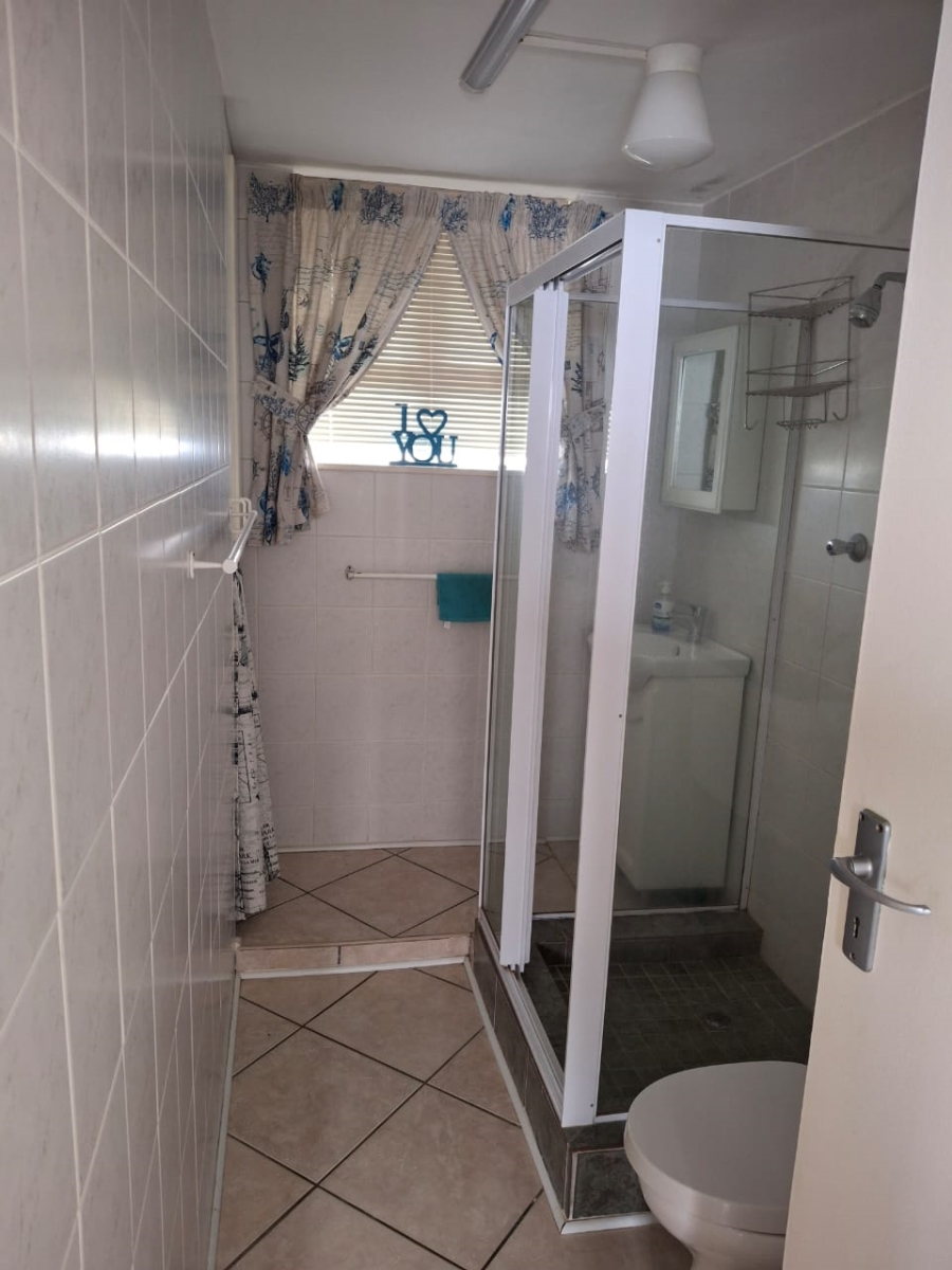 2 Bedroom Property for Sale in Doonside KwaZulu-Natal