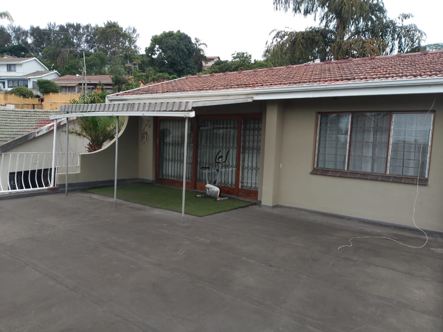 4 Bedroom Property for Sale in Glenmore KwaZulu-Natal