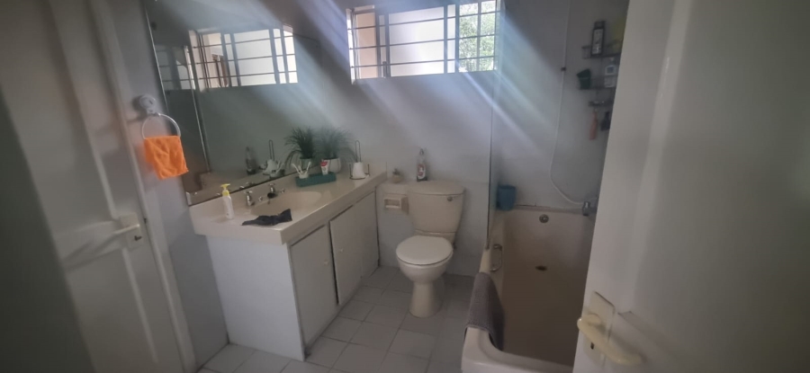 2 Bedroom Property for Sale in Windermere KwaZulu-Natal