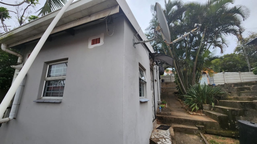 6 Bedroom Property for Sale in Grosvenor KwaZulu-Natal