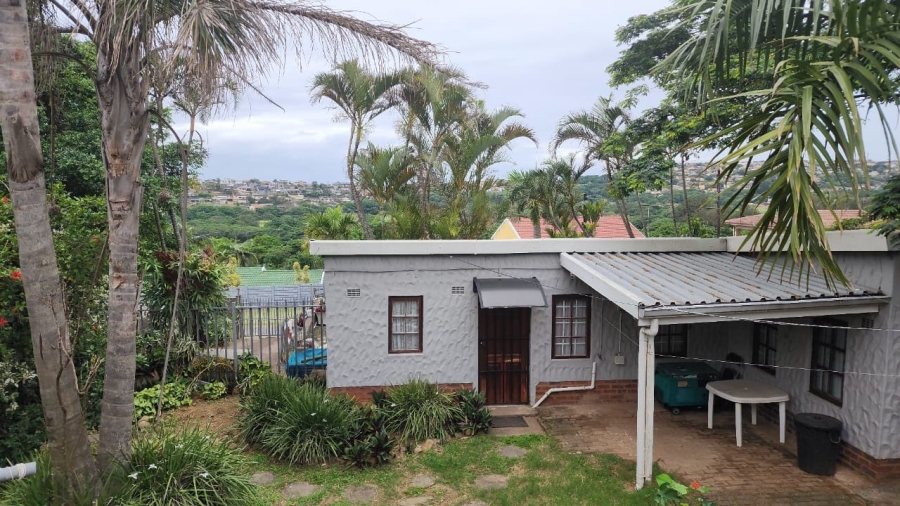 6 Bedroom Property for Sale in Grosvenor KwaZulu-Natal