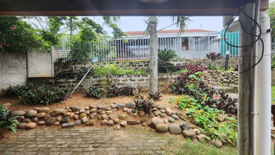 6 Bedroom Property for Sale in Grosvenor KwaZulu-Natal