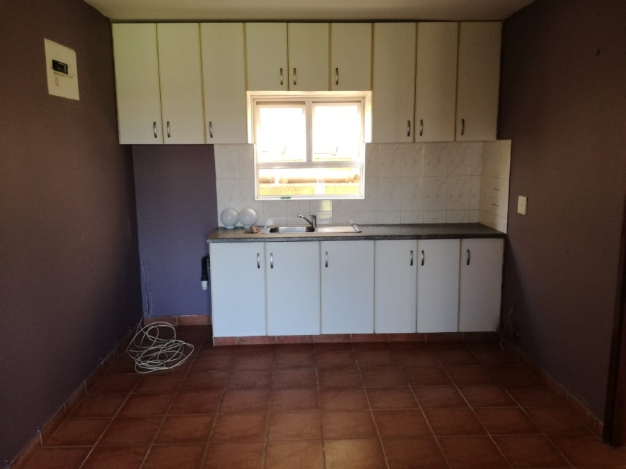 6 Bedroom Property for Sale in Grosvenor KwaZulu-Natal