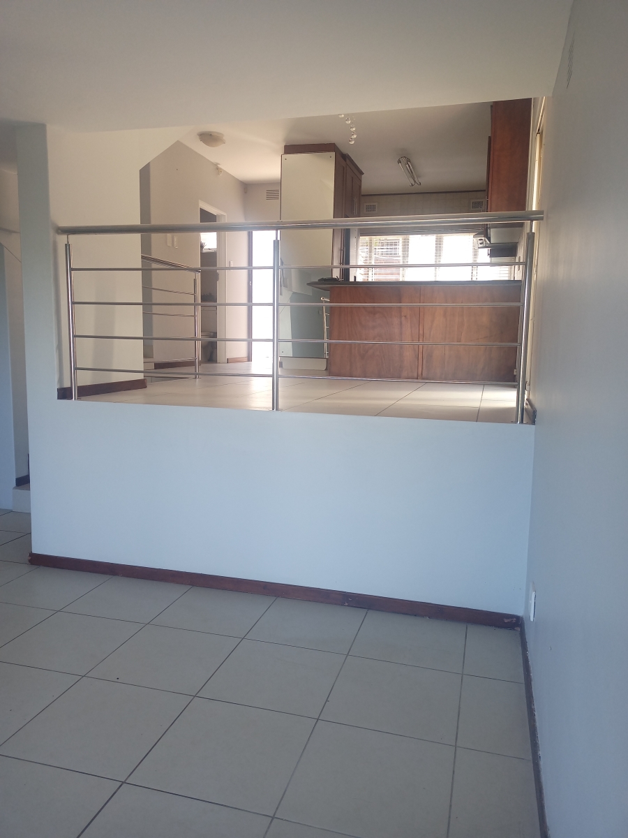 To Let 3 Bedroom Property for Rent in Umhlanga KwaZulu-Natal