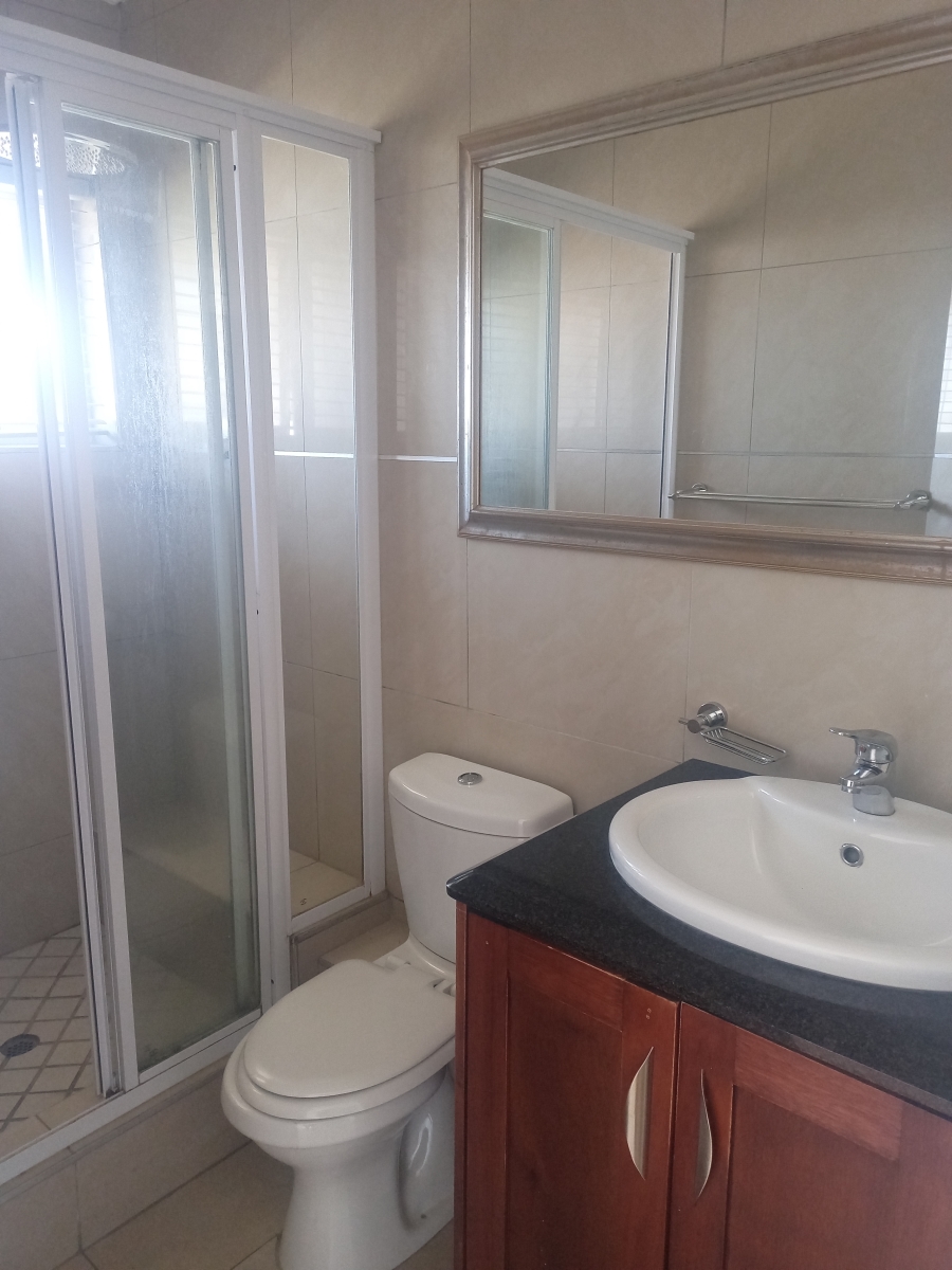 To Let 3 Bedroom Property for Rent in Umhlanga KwaZulu-Natal