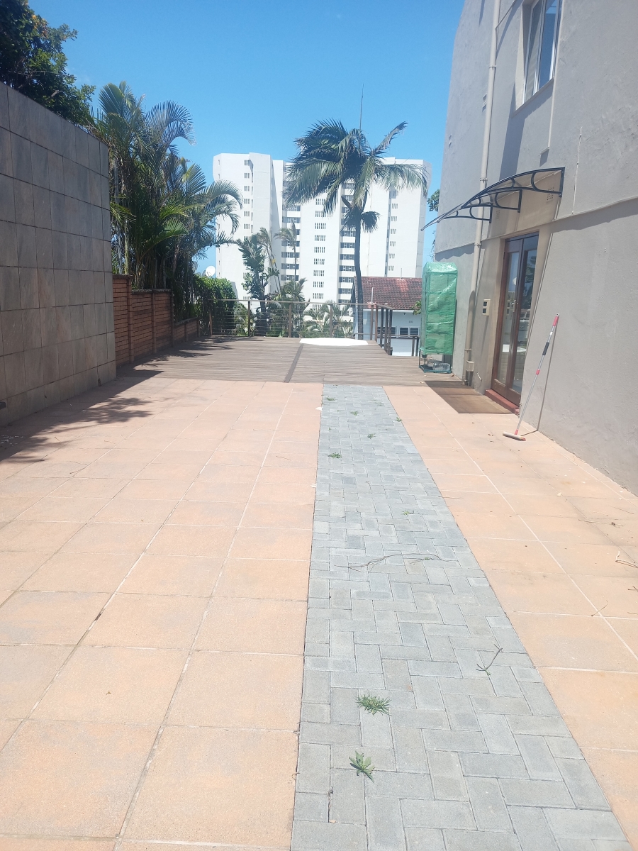 To Let 3 Bedroom Property for Rent in Umhlanga KwaZulu-Natal