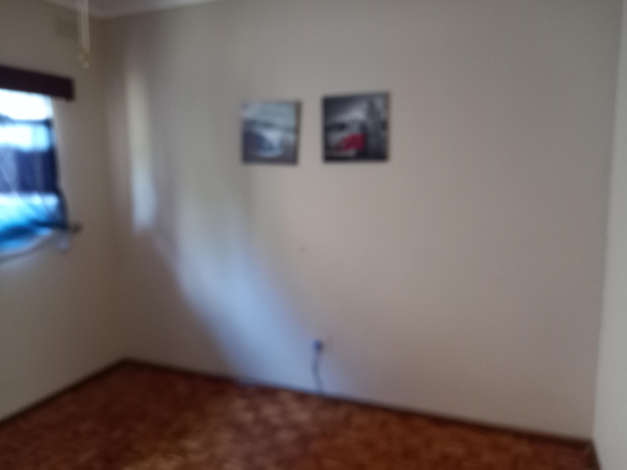 3 Bedroom Property for Sale in St Michaels On Sea KwaZulu-Natal