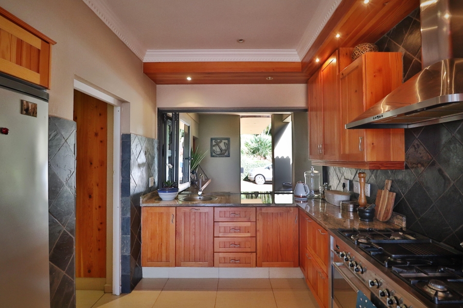 5 Bedroom Property for Sale in Southbroom KwaZulu-Natal