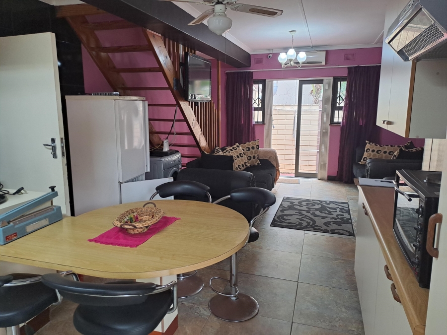 3 Bedroom Property for Sale in Uvongo Beach KwaZulu-Natal