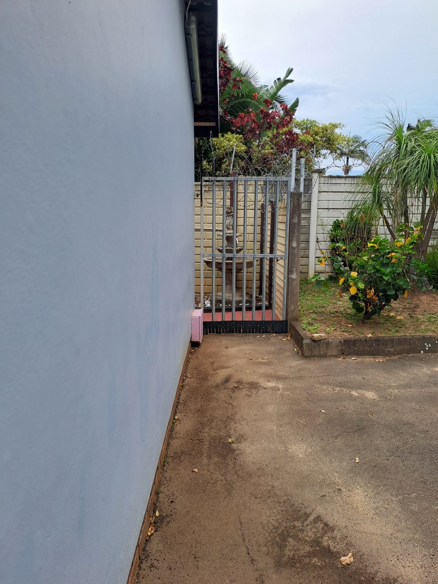 3 Bedroom Property for Sale in Uvongo Beach KwaZulu-Natal