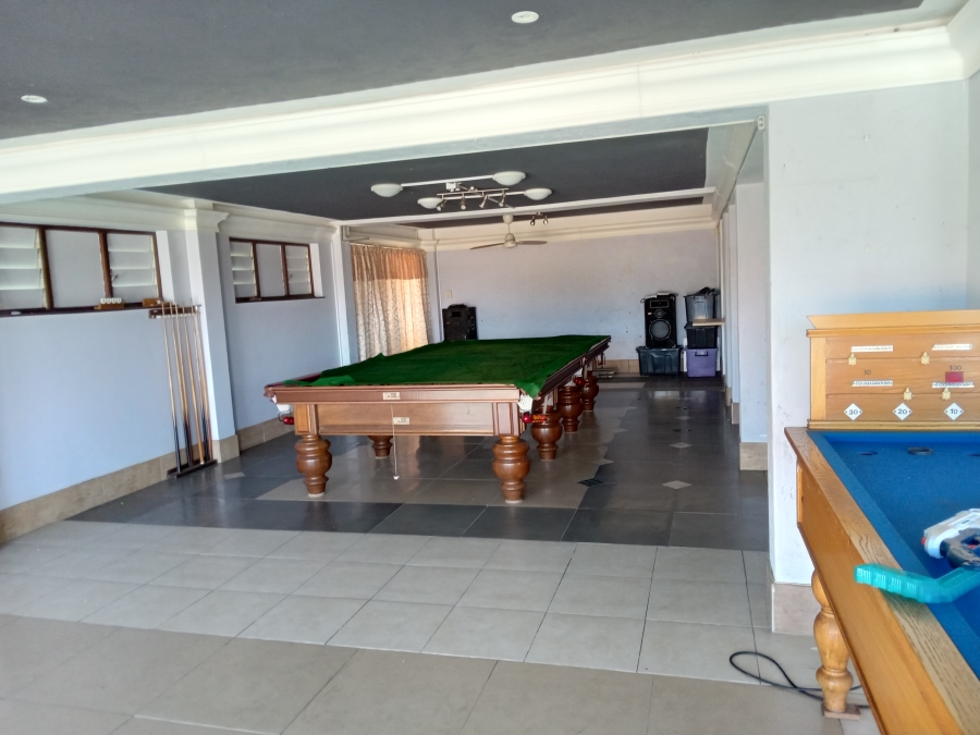 4 Bedroom Property for Sale in Margate KwaZulu-Natal