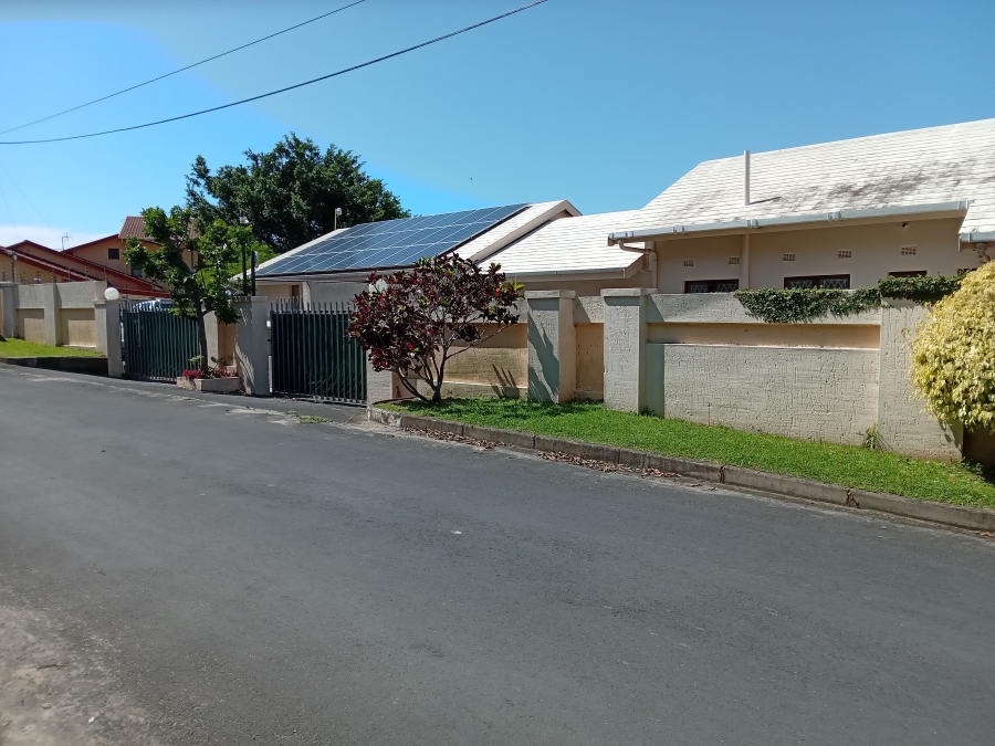 4 Bedroom Property for Sale in Margate KwaZulu-Natal