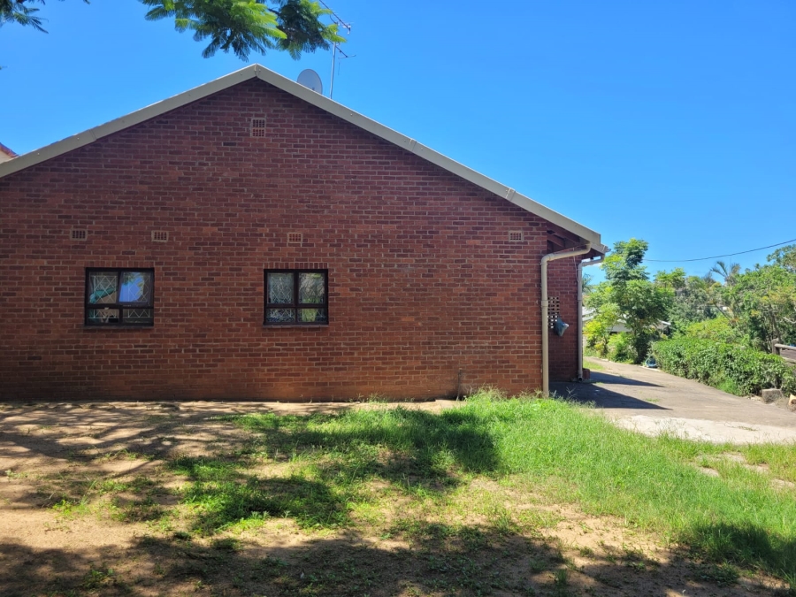 5 Bedroom Property for Sale in Shelly Beach KwaZulu-Natal