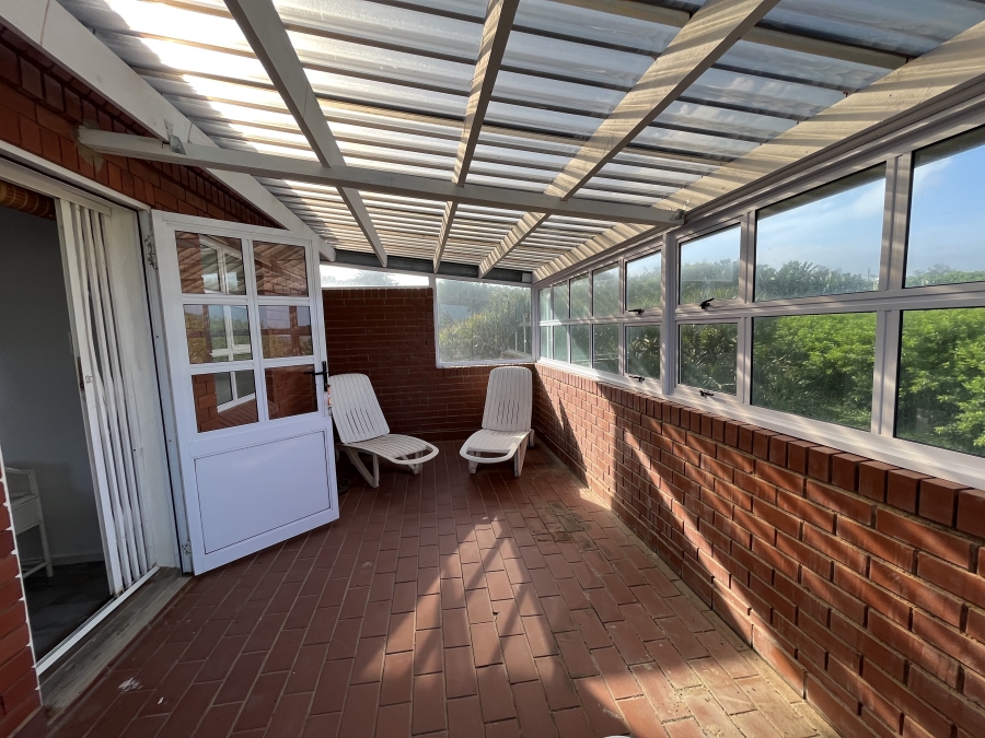 5 Bedroom Property for Sale in Port Edward KwaZulu-Natal