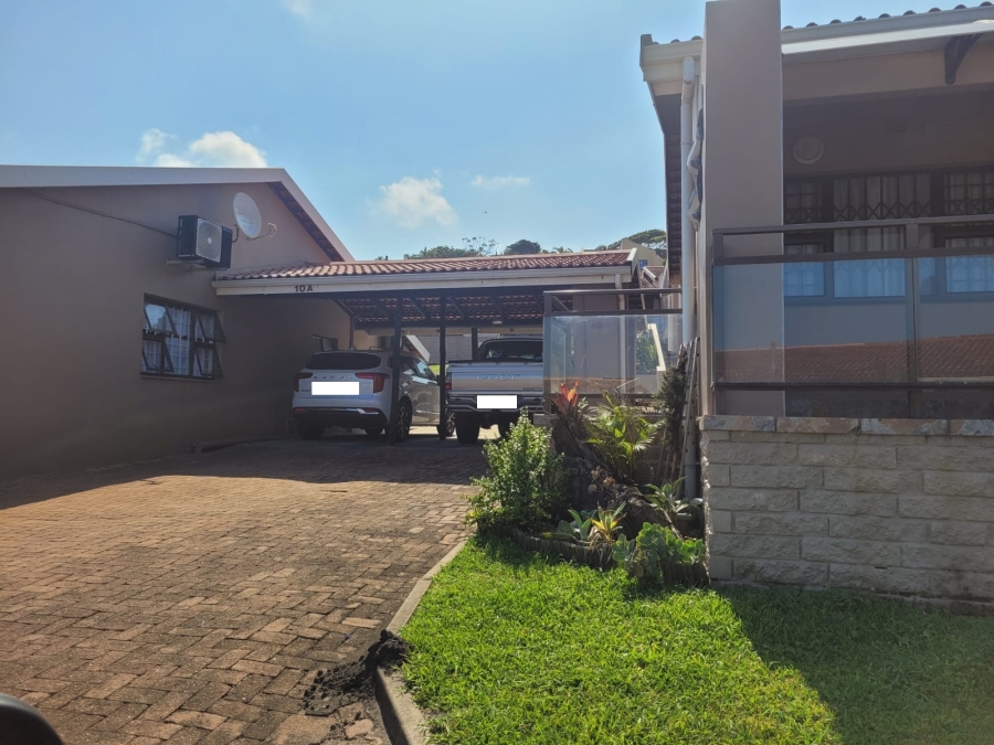 2 Bedroom Property for Sale in Manaba Beach KwaZulu-Natal