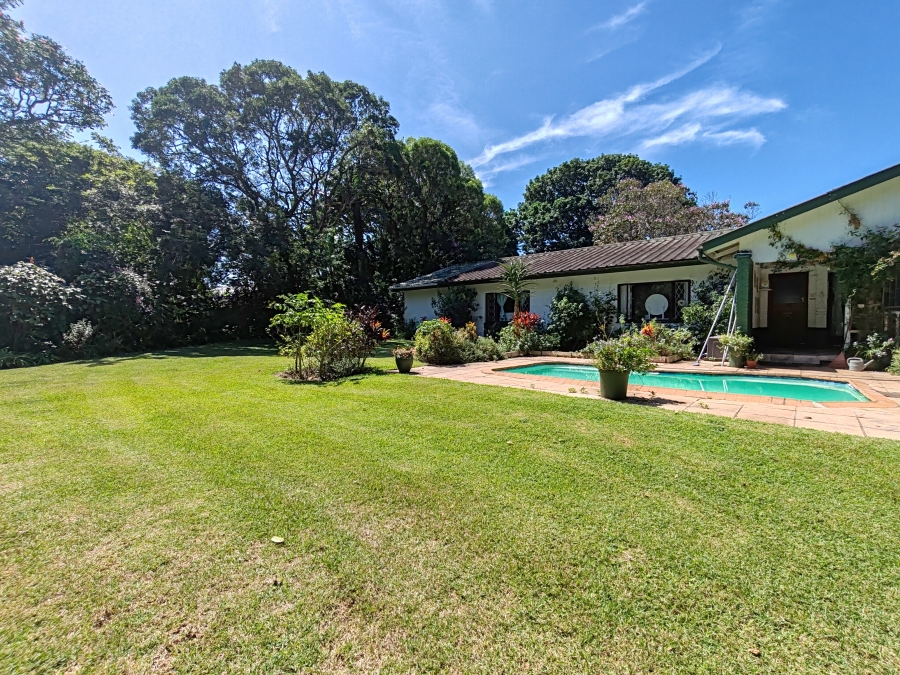 4 Bedroom Property for Sale in Umtentweni KwaZulu-Natal