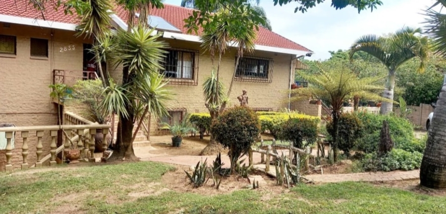 5 Bedroom Property for Sale in Margate KwaZulu-Natal