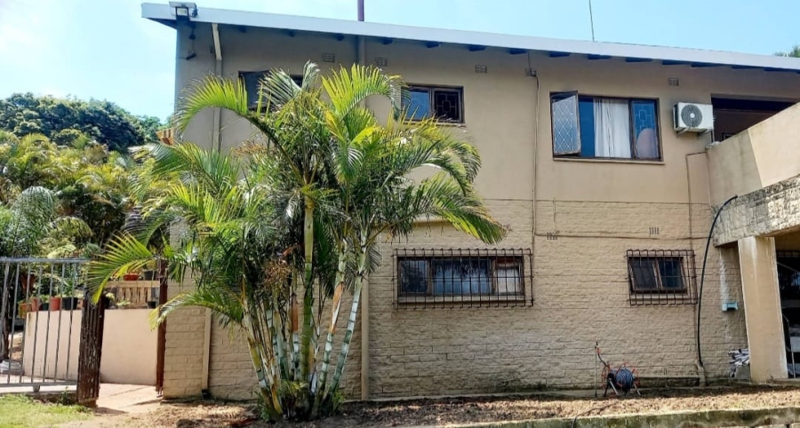 5 Bedroom Property for Sale in Margate KwaZulu-Natal