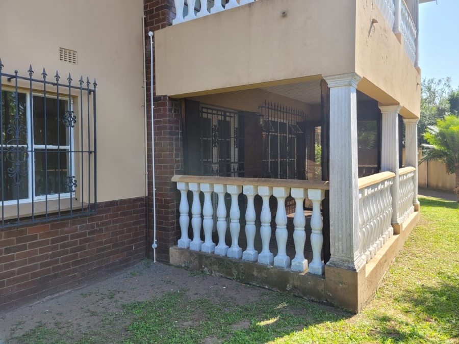 7 Bedroom Property for Sale in St Michaels On Sea KwaZulu-Natal