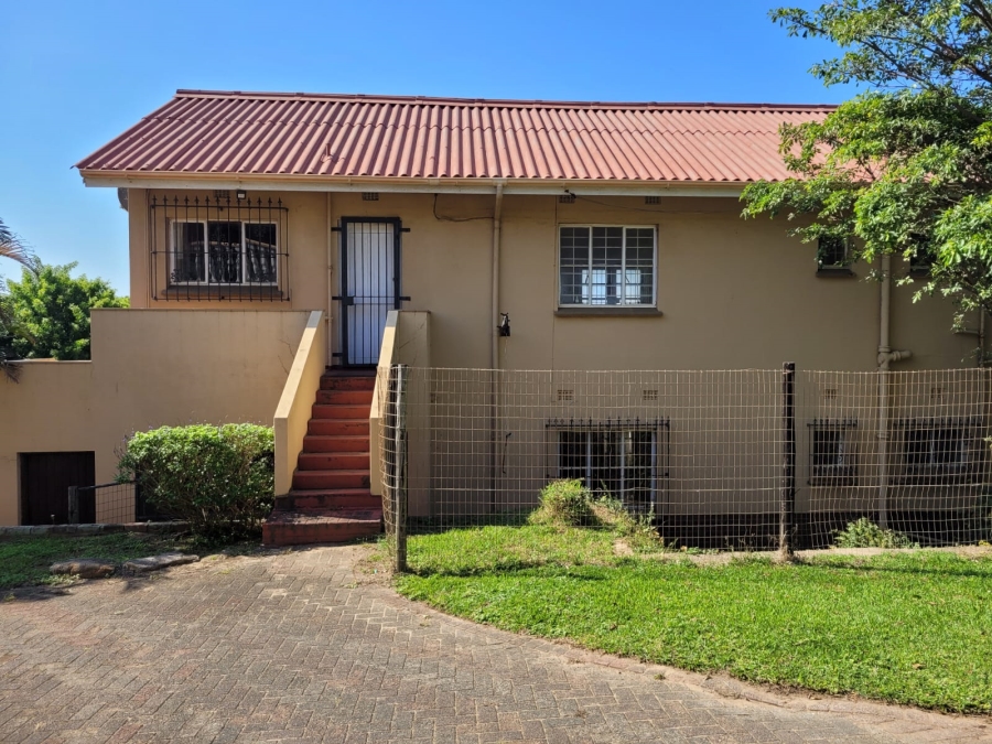 7 Bedroom Property for Sale in St Michaels On Sea KwaZulu-Natal