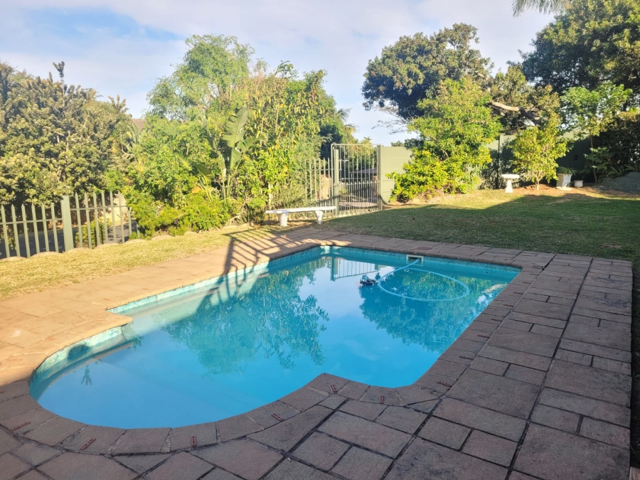 4 Bedroom Property for Sale in Uvongo Beach KwaZulu-Natal