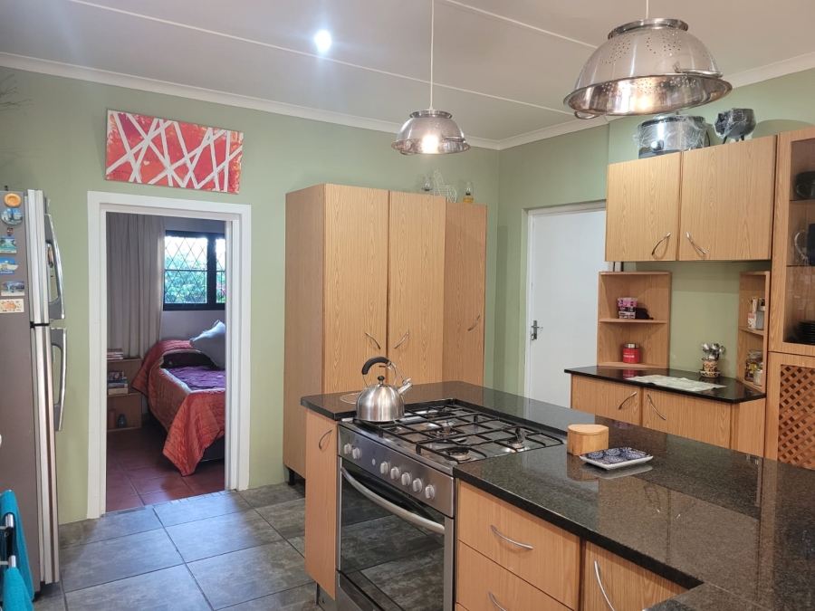 4 Bedroom Property for Sale in Uvongo Beach KwaZulu-Natal