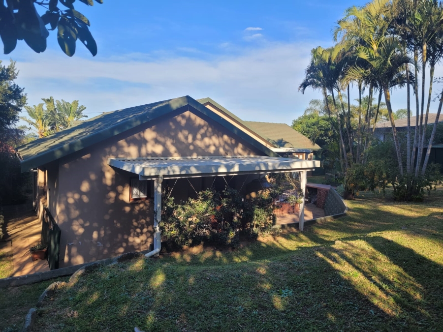 4 Bedroom Property for Sale in Uvongo Beach KwaZulu-Natal