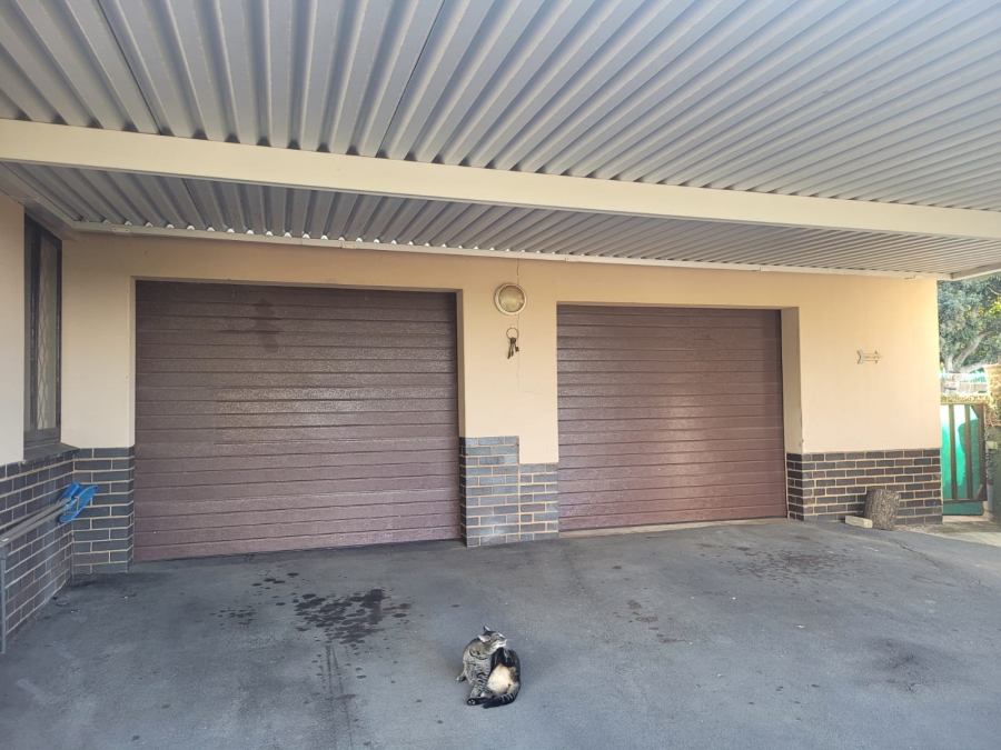 4 Bedroom Property for Sale in Uvongo Beach KwaZulu-Natal