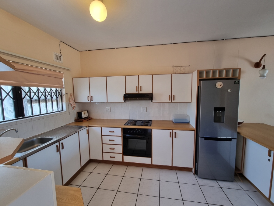 2 Bedroom Property for Sale in Manaba Beach KwaZulu-Natal