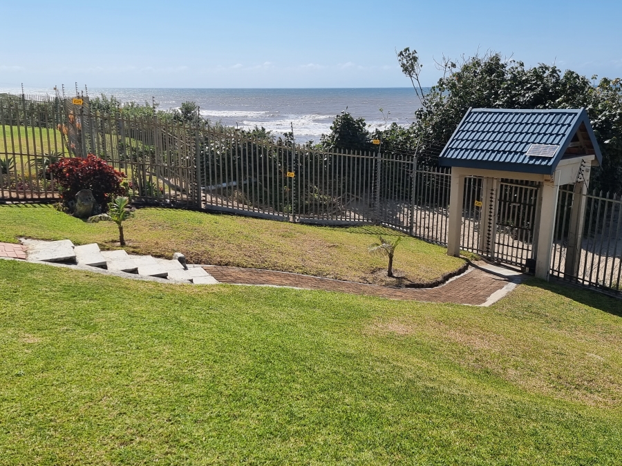 2 Bedroom Property for Sale in Manaba Beach KwaZulu-Natal