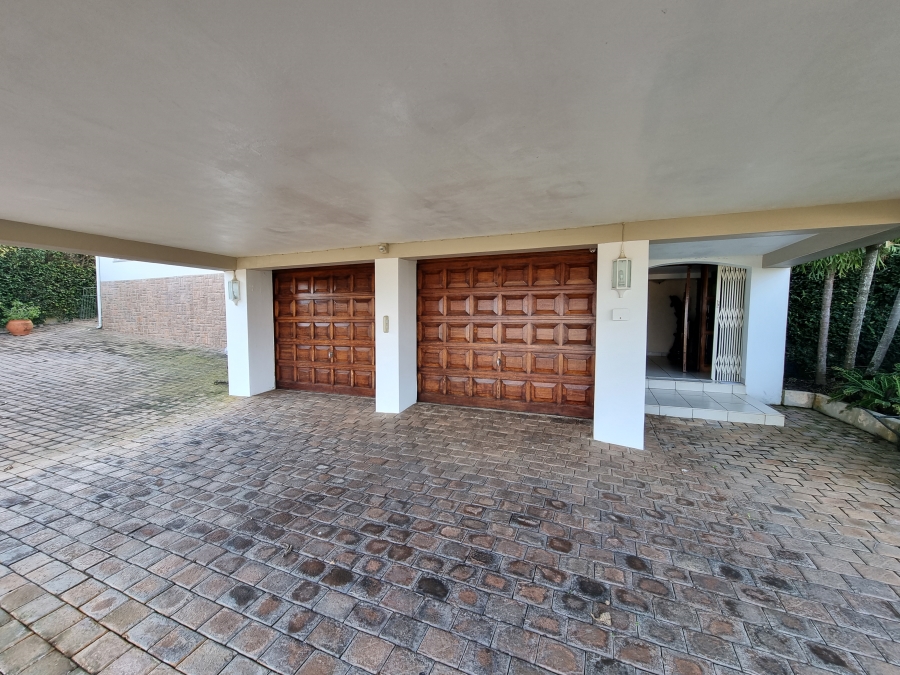 5 Bedroom Property for Sale in Margate KwaZulu-Natal