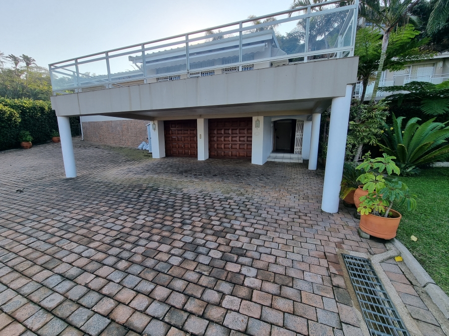 5 Bedroom Property for Sale in Margate KwaZulu-Natal