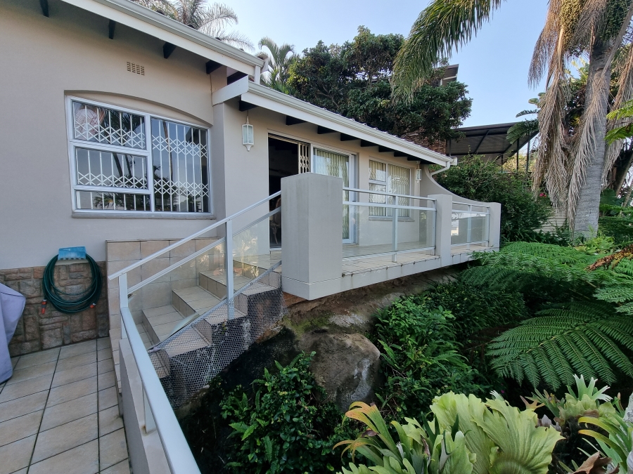 5 Bedroom Property for Sale in Margate KwaZulu-Natal