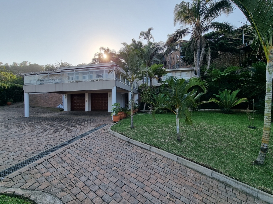 5 Bedroom Property for Sale in Margate KwaZulu-Natal