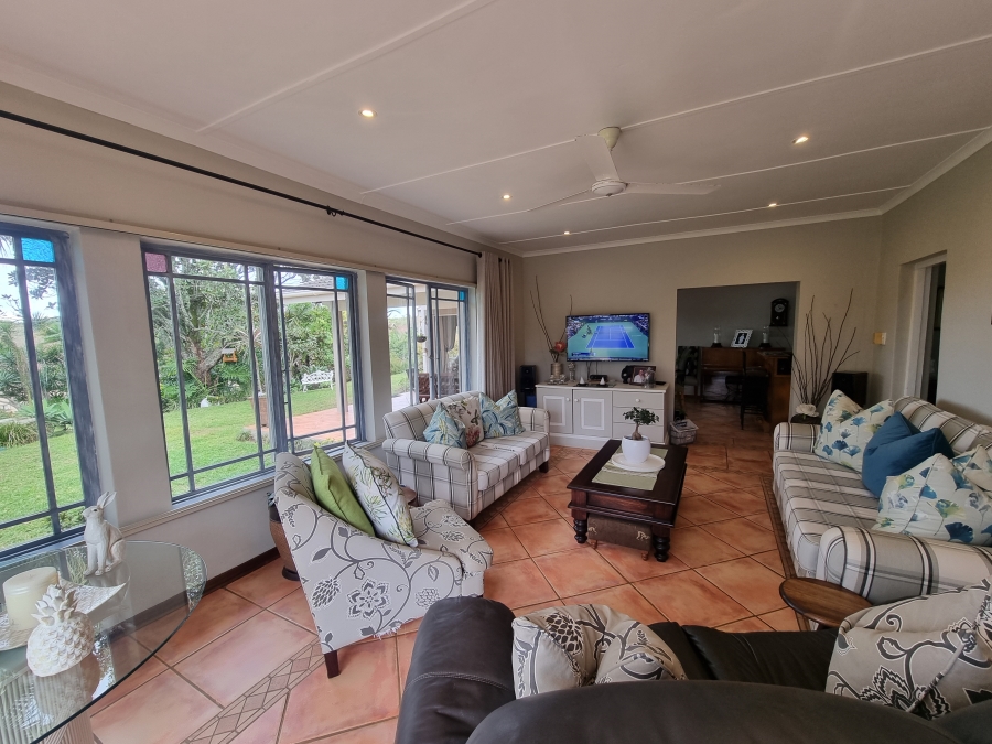 3 Bedroom Property for Sale in Uvongo KwaZulu-Natal