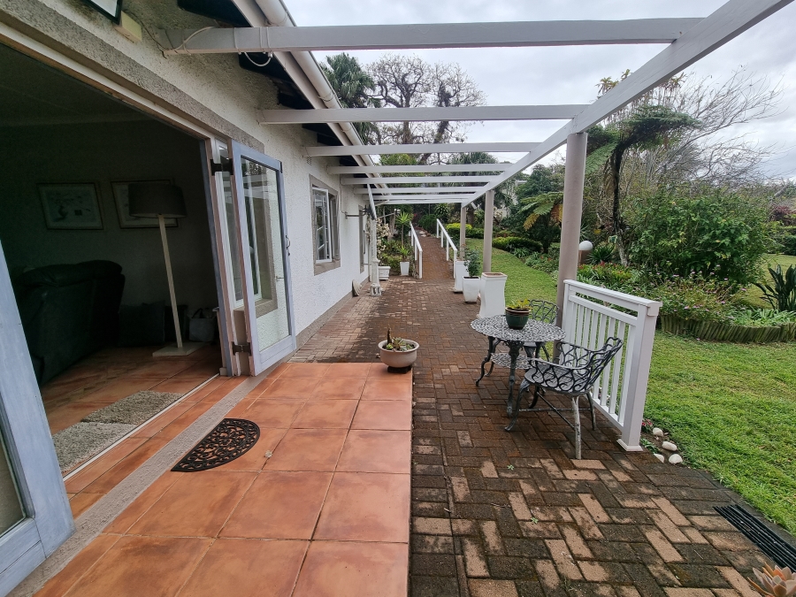 3 Bedroom Property for Sale in Uvongo KwaZulu-Natal