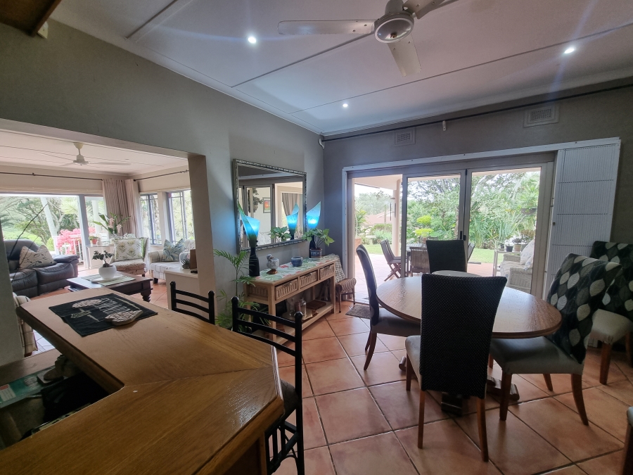 3 Bedroom Property for Sale in Uvongo KwaZulu-Natal