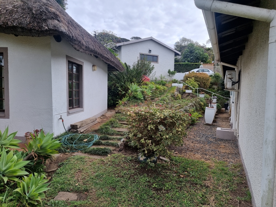 3 Bedroom Property for Sale in Uvongo KwaZulu-Natal