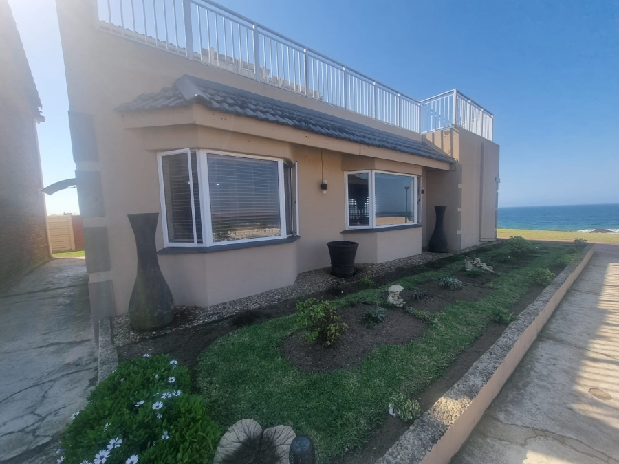 3 Bedroom Property for Sale in Hibberdene KwaZulu-Natal