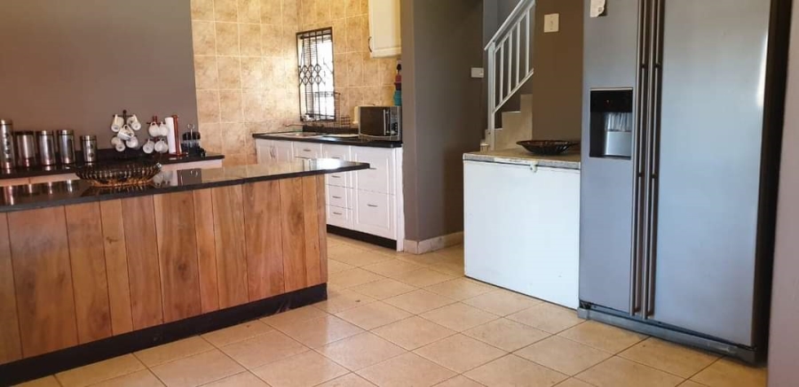 3 Bedroom Property for Sale in Hibberdene KwaZulu-Natal