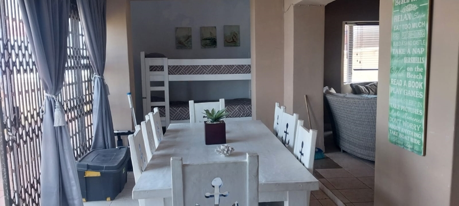 3 Bedroom Property for Sale in Hibberdene KwaZulu-Natal