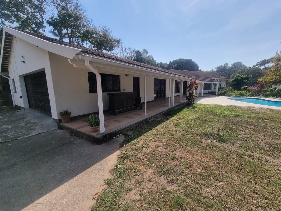 4 Bedroom Property for Sale in Umtentweni KwaZulu-Natal