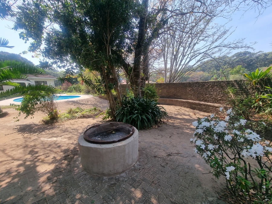 4 Bedroom Property for Sale in Umtentweni KwaZulu-Natal