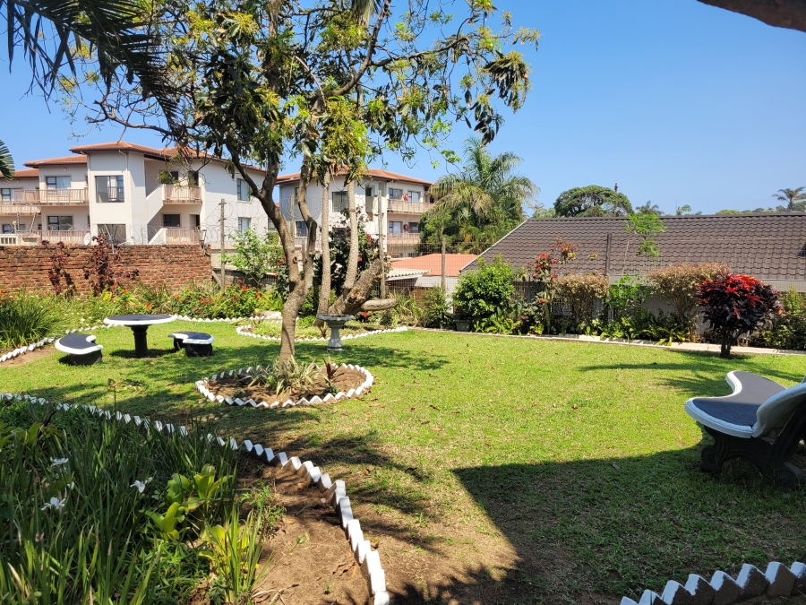 1 Bedroom Property for Sale in Uvongo Beach KwaZulu-Natal