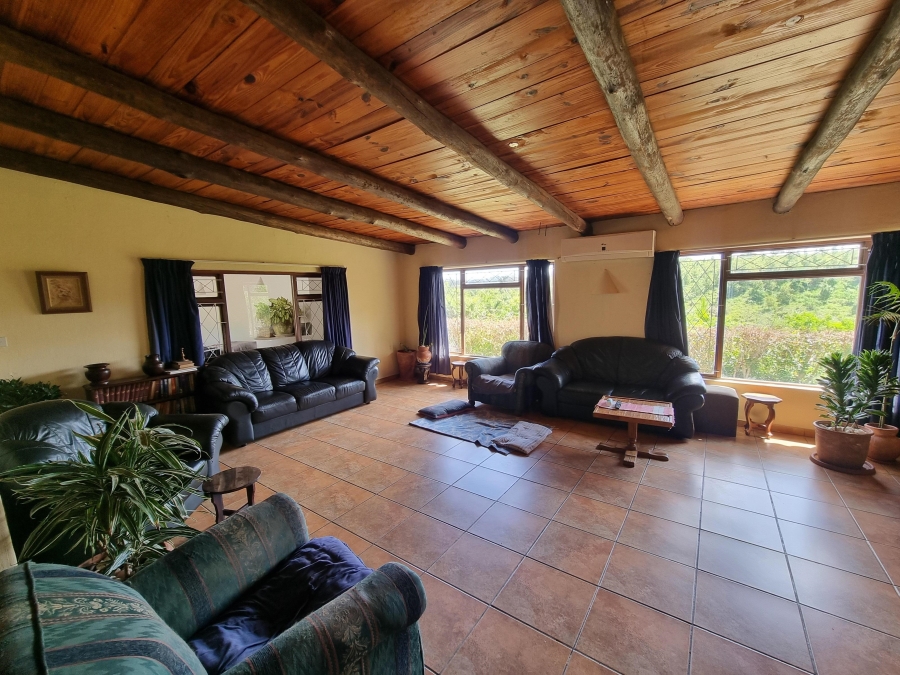 5 Bedroom Property for Sale in Marina Beach KwaZulu-Natal