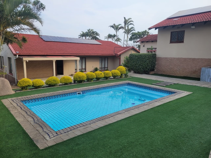 4 Bedroom Property for Sale in Uvongo KwaZulu-Natal