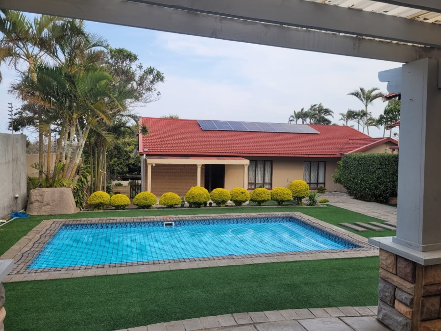 4 Bedroom Property for Sale in Uvongo KwaZulu-Natal