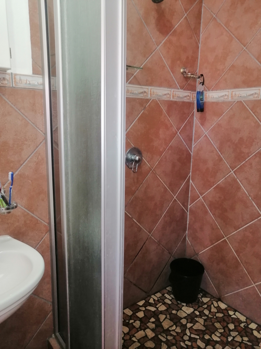 1 Bedroom Property for Sale in Uvongo Beach KwaZulu-Natal