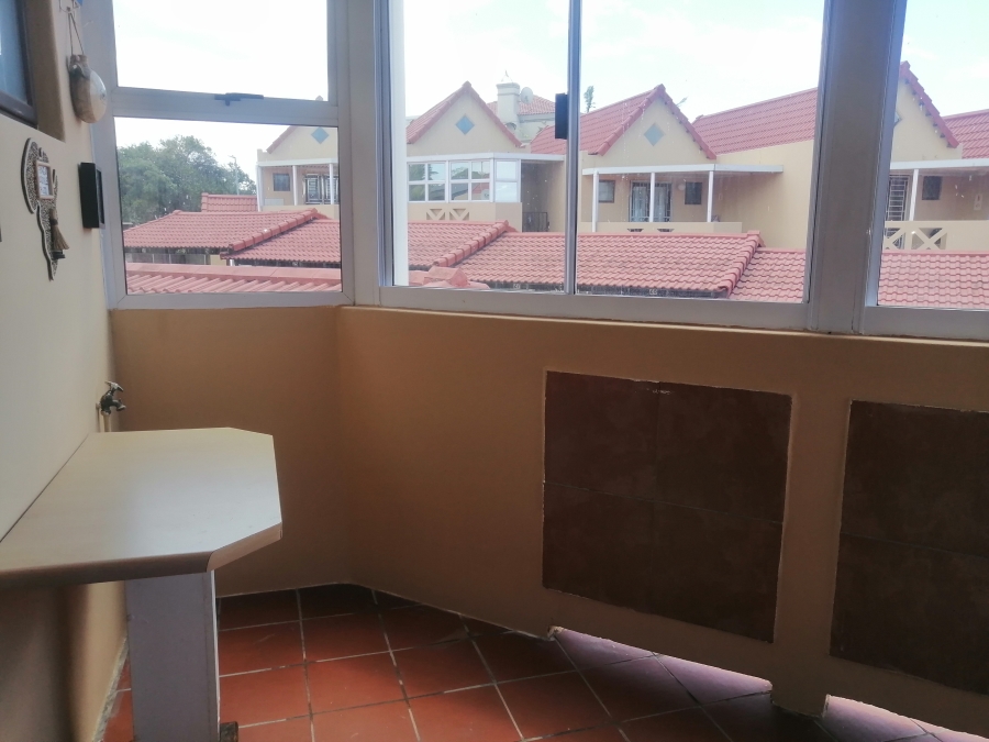 1 Bedroom Property for Sale in Uvongo Beach KwaZulu-Natal